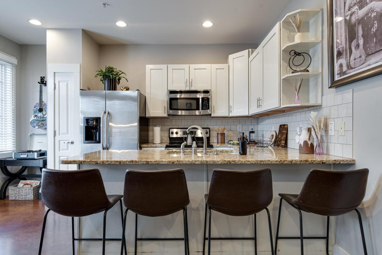 Stunning Nashville Condo Minutes From Broadway Экстерьер фото